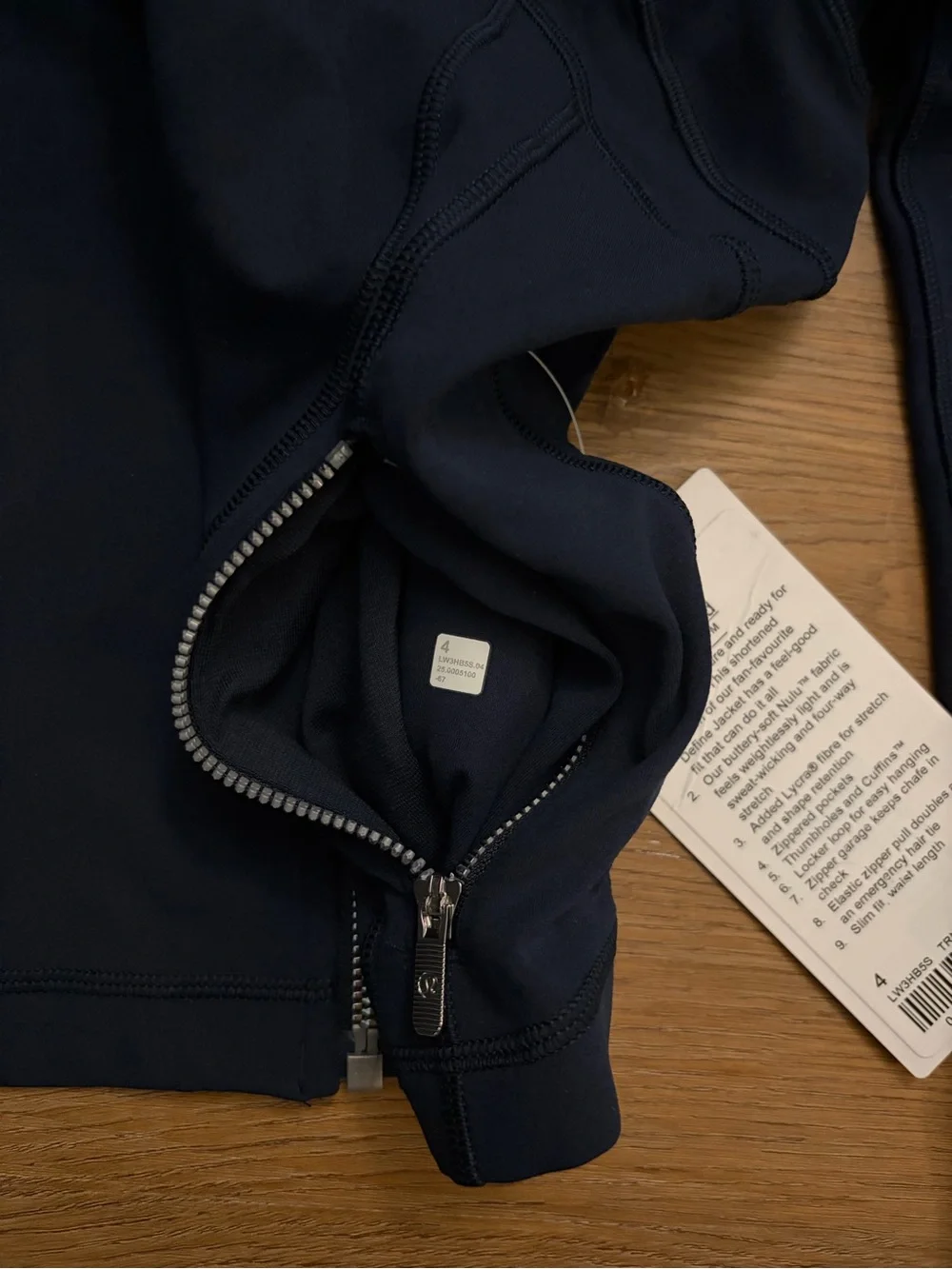 Lululemon Define Cropped Jacket NWT Navy 4